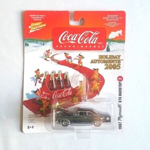 2005 Coca Cola Johnny Lightning Holiday Automents 1967 Plymouth GTX Hardtop Car